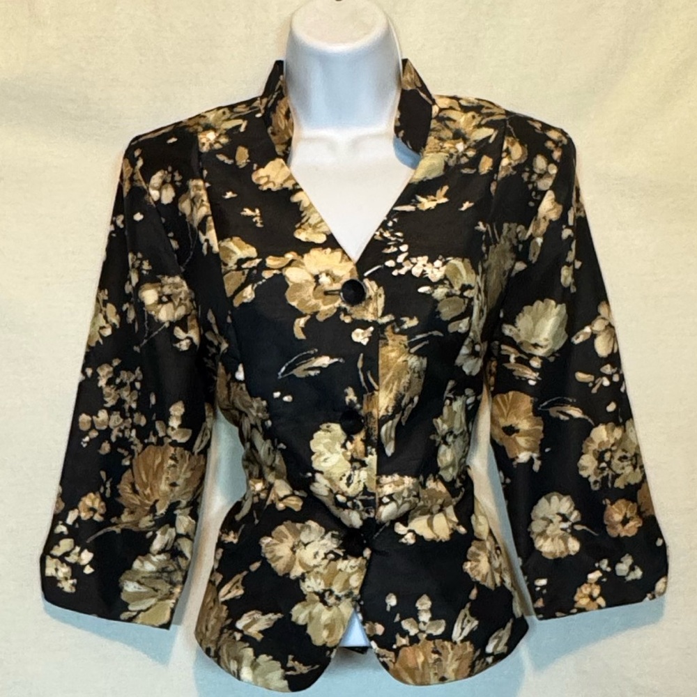 F-97 Prophecy Black & Cream Floral 1/2 Sleeve Blazer Suit Jacket Size 6P